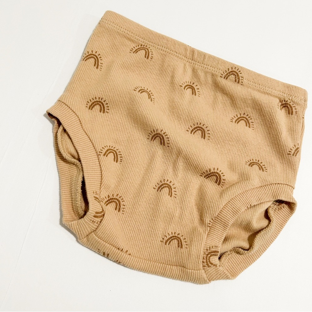 Quincy Mae ribbed brown rainbow print bloomers shorts